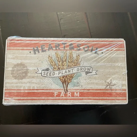 Recipe Box with inserts - Picture 2 of 3